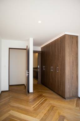 Cover Home