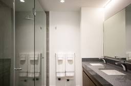Cover Home