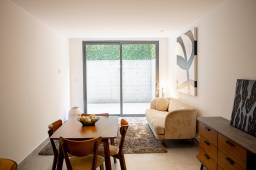 Cover Home