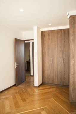 Cover Home