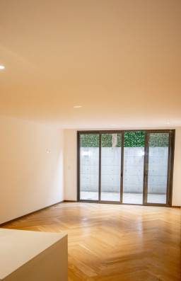 Cover Home