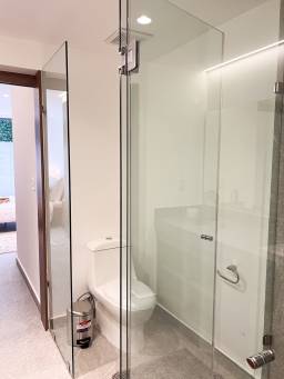 Cover Home