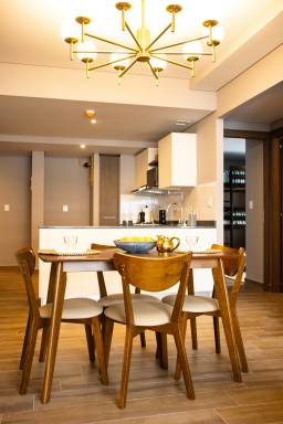 Cover Home