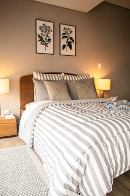 Cover Home