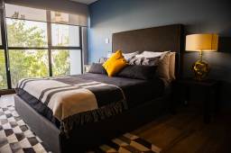 Cover Home