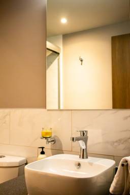 Cover Home