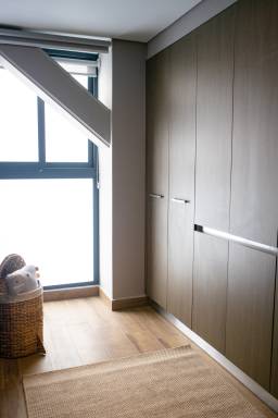 Cover Home