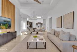 Cover Home