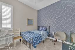 Cover Home