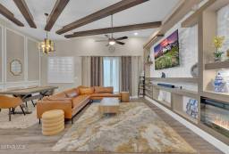 Cover Home