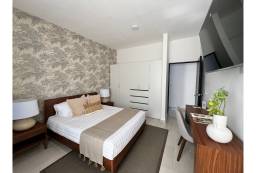 Cover Home